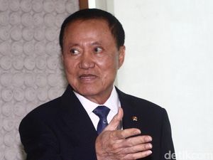 Dewan Kehormatan PD Dalami Kritikan Kecebong Roy Suryo