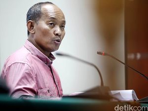 Urip Bebas, Busyro: Seharusnya Pemerintah Konsultasi ke KPK Urip Bebas, Busyro: Seharusnya Pemerintah Konsultasi ke KPK
