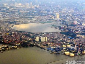 Fitch Prediksi Ekonomi RI Tumbuh 5,3% Tahun Ini Fitch Prediksi Ekonomi RI Tumbuh 5,3% Tahun Ini