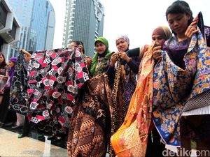 Peringatan Hari Batik Nasional, Ini Sejarah dan Faktanya Peringatan Hari Batik Nasional, Ini Sejarah dan Faktanya