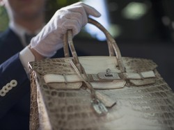 Devita Ungkap Pemilik Awal Sebuah Tas Hermes Rp 950 Juta