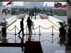 DPR Cecar Pemerintah, Apa Suntikan Modal Pemerintah Bisa Sehatkan BUMN?