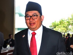 Jokowi Ajukan 33 Nama Calon Dubes, Fadli Zon: Terlalu Banyak dari Parpol