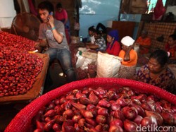Harga Pangan Picu Inflasi, Kontribusi Terbesar dari Bawang Merah