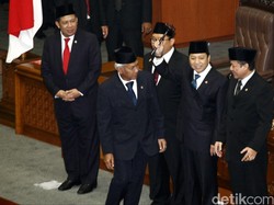 Mundurnya Novanto Tak Dibicarakan dengan Pimpinan DPR Lain