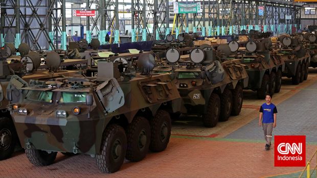Kendaraan tempur Anoa di pabrik PT Pindad, Bandung, 2014.