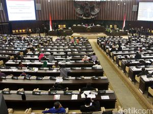 Gigihnya PPP Tolak UU MD3 yang Tak Diteken Jokowi Gigihnya PPP Tolak UU MD3 yang Tak Diteken Jokowi