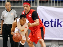 Indonesia Warrios sebenarnya merupakan penjelmaan Satria Muda saat berlaga di ASEAN Basketball League. (Rengga Sancaya)
