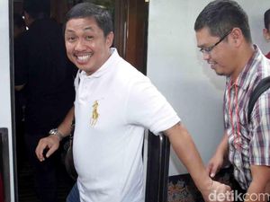 Anis Gabung Partai Baru, PKS Serukan Mati Satu Tumbuh Seribu Anis Gabung Partai Baru, PKS Serukan Mati Satu Tumbuh Seribu