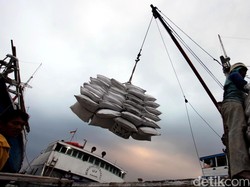 Presiden Terpilih Diminta Bikin Badan Khusus Logistik, Bisa?