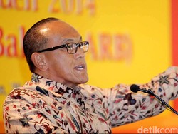 Giliran Ical Jenguk Wiranto di RSPAD