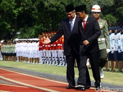 Ruhut: Komunikasi SBY dan Jokowi Berjalan Baik