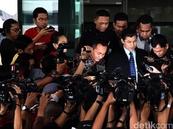 Dana Teroris Bom Thamrin: Dari Yayasan di Timteng, Lalu Dibelikan Senpi di Filipina