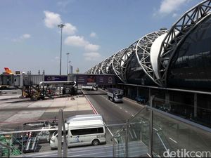 Biaya Layanan Jasa Navigasi Penerbangan Naik Biaya Layanan Jasa Navigasi Penerbangan Naik