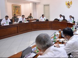 Jokowi Panggil Menteri, Gubernur BI, dan Ketua OJK Bahas Tax Amnesty