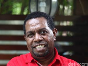 Edo Kondologit Sebut Polisi Tolak Autopsi Jenazah Iparnya