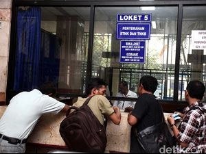 Emerson Yuntho Surati Jokowi, Minta Benahi Pungli di Samsat-Satpas Emerson Yuntho Surati Jokowi, Minta Benahi Pungli di Samsat-Satpas