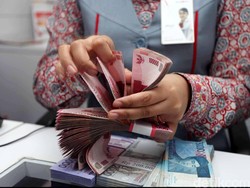 Kejati DKI Tahan 2 Tersangka Kasus Pemberian Kredit Bank DKI