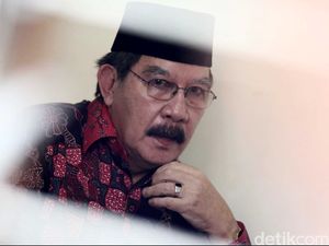 Bebas dari Penjara, Antasari Azhar: Merdeka, Merdeka, Merdeka!