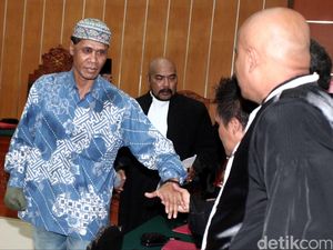 Foto Hercules, Penguasa Tanah Abang Kini Jadi Tenaga Ahli Pasar Jaya