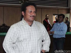 Aksi John Kei Terima Telepon di Lapas Masih Jadi Misteri Aksi John Kei Terima Telepon di Lapas Masih Jadi Misteri