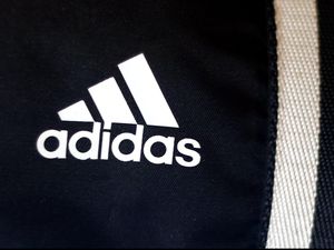 Selama Ini Mungkin Anda Melafalkan Adidas dengan Cara yang Salah