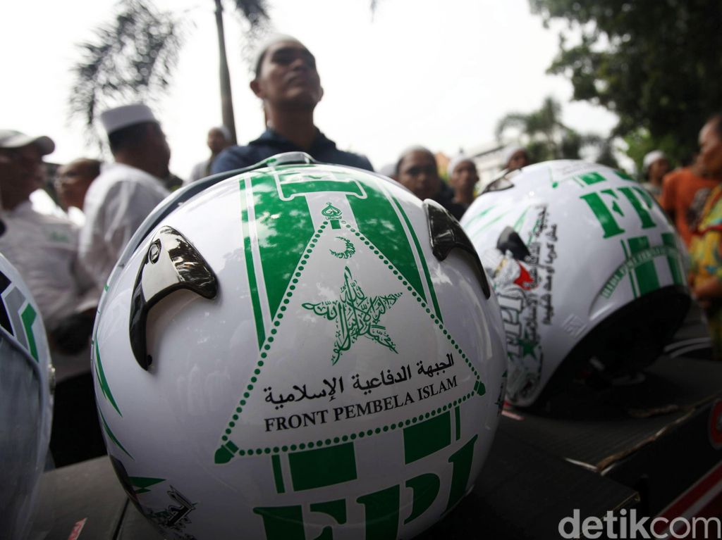 Pembelaan Gerindra-PKS untuk FPI Pembelaan Gerindra-PKS untuk FPI