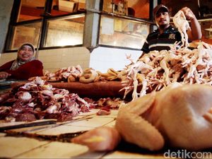 Harga Daging Ayam Potong Stabil, Dijual Rp 38.000/Ekor