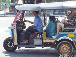 Nol Turis, Tuk Tuk, Bus Wisata, dan Perahu di Thailand Mangkrak dan Berdebu