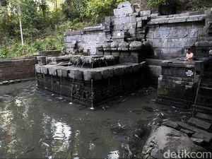Petirtaan Jolotundo, Pemandian Kuno yang Airnya Tak Pernah Kering
