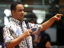 Menteri Anies Beri Penghargaan 5 Tokoh yang Berjasa di Program UNESCO