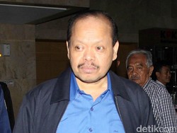 Sakit Kanker Hati, Sutan Bhatoegana Masih Tunjukkan Semangat