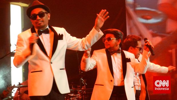 Trio Lestari, Area 'Bermain' Glenn Fredly