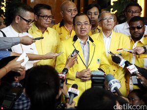 Nurdin Halid Tegur Akbar Tandjung, Priyo: Terlalu Sombong dan Angkuh!