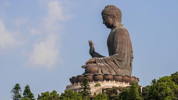 Tian Tan Buddha