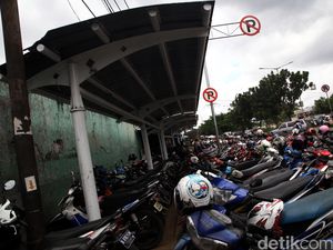 Definisi Parkir dan Berhenti Ramai Dibahas di Medsos, Ini Penjelasan Polisi
