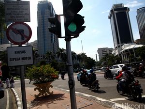 Kalau Mau Batasi Sepeda Motor, Siapkan Dulu Alternatifnya Kalau Mau Batasi Sepeda Motor, Siapkan Dulu Alternatifnya
