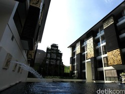 Rayakan Tahun Baru dari Ketinggian 20 Meter di The Trans Resort Bali