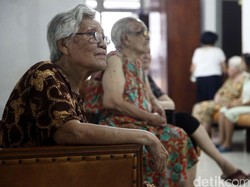 Riset: Usia Boleh Tua, Tapi Mental Lansia Lebih Baik dari Orang Muda