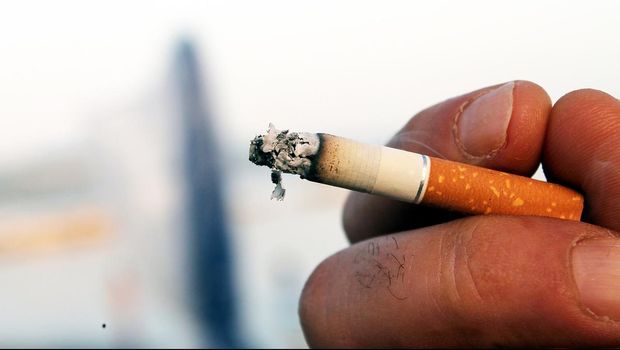 Ilustrasi rokok Ilustrasi rokok