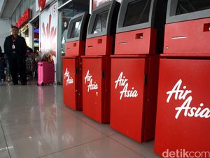AirAsia Masih Irit Bicara Soal Backdoor Listing AirAsia Masih Irit Bicara Soal Backdoor Listing