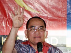 Kinerja Legislasi DPR di Usia 70 Tahun Rendah, Ruhut: Fraksinya Kebanyakan