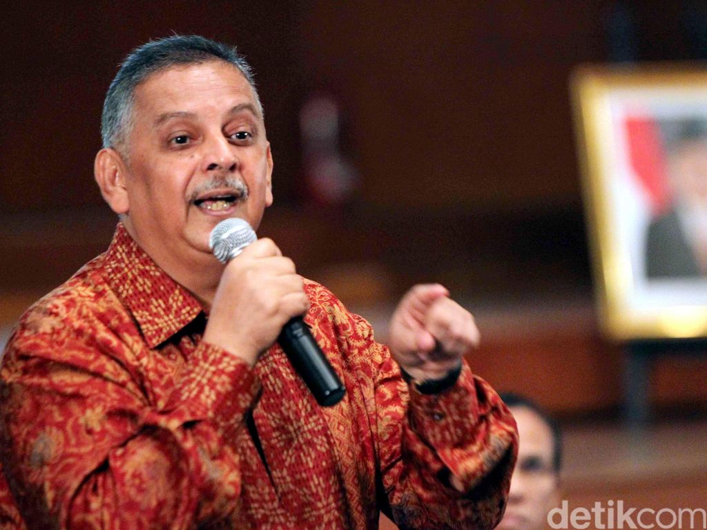 Bos PLN Pastikan Tarif Listrik Tak Naik Sampai Akhir 2019 Bos PLN Pastikan Tarif Listrik Tak Naik Sampai Akhir 2019