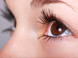 Hilangkan Kebutaan Alami dengan Olahraga Mata