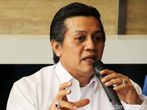 Penunjukkan Gusti Randa Jadi Plt Ketum PSSI Langgar Aturan Penunjukkan Gusti Randa Jadi Plt Ketum PSSI Langgar Aturan