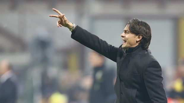 Filippo Inzaghi gagal mengangkat performa Bologna.
