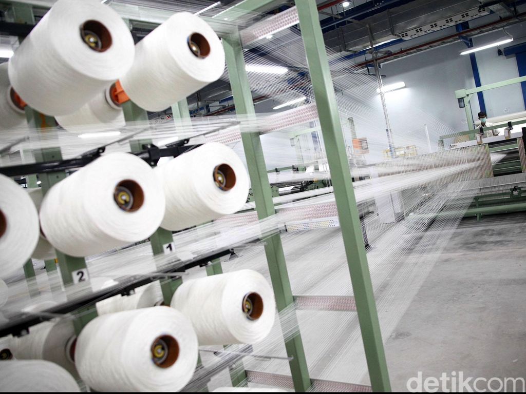 Pabrik Tekstil China Ngaku Dipaksa Masuk RI Pabrik Tekstil China Ngaku Dipaksa Masuk RI