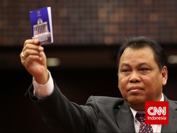 Ketua MK: Presiden Itu Simbol Negara