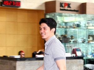 Irwansyah Klaim Kasus Penggelapan Uang VS Medina Zein Tak Ada Unsur Pidana Irwansyah Klaim Kasus Penggelapan Uang VS Medina Zein Tak Ada Unsur Pidana