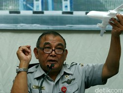 Jokowi Ganti Ketua KNKT dari Tatang Kurniadi ke Soerjanto Tjahjono